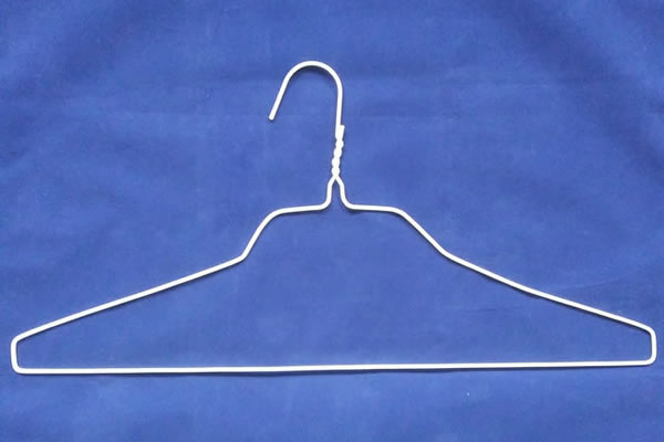 White Color 16 Inch 1.9mm Powder Coated Wire Hangers with good price